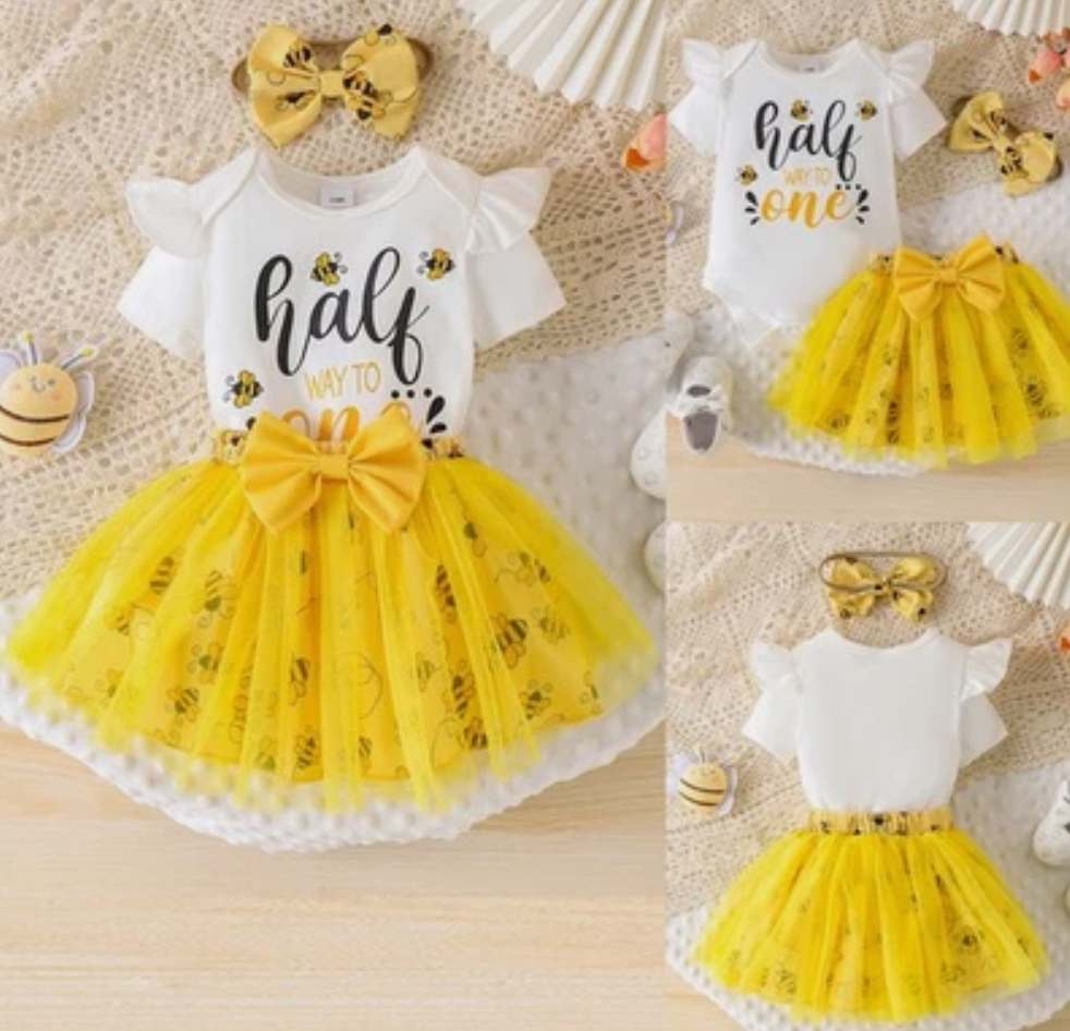 Bee baby set