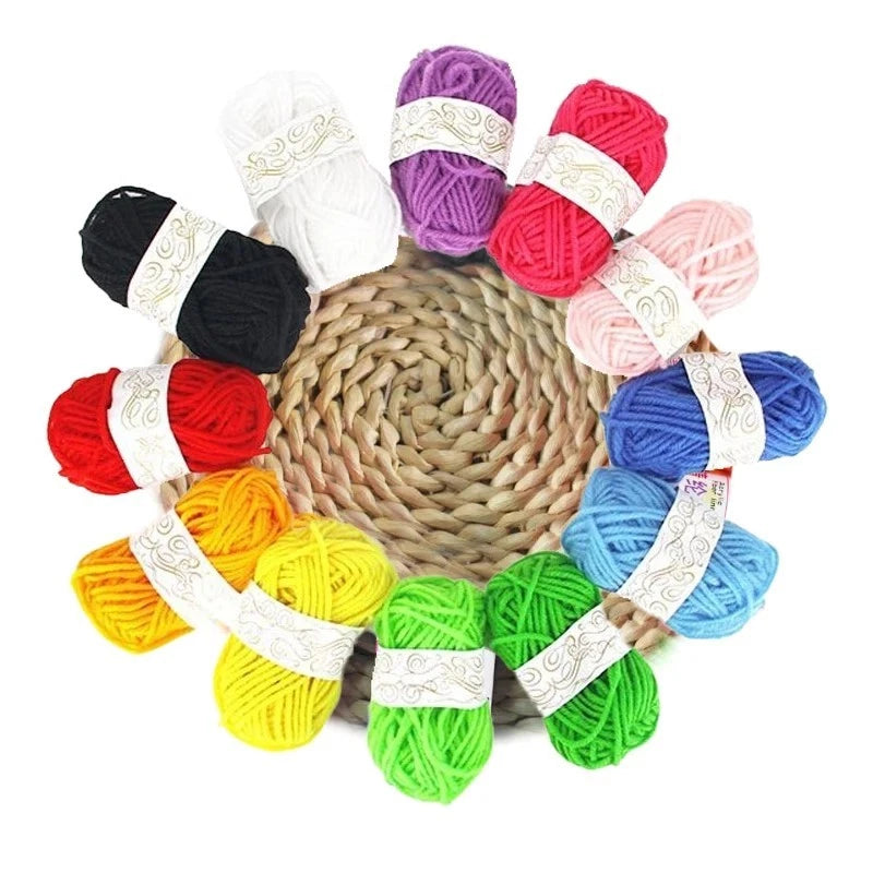 12X Mixed Yarn Random Colours sent
